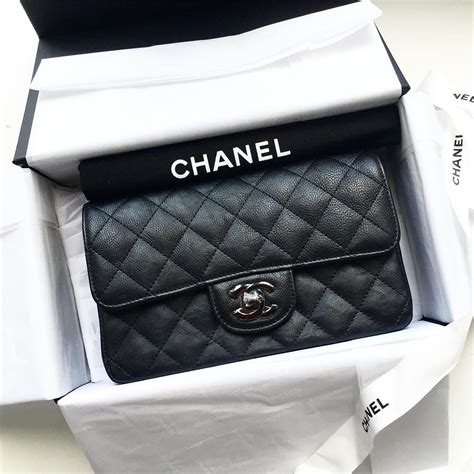 chanel flap bag mini black|Altro.